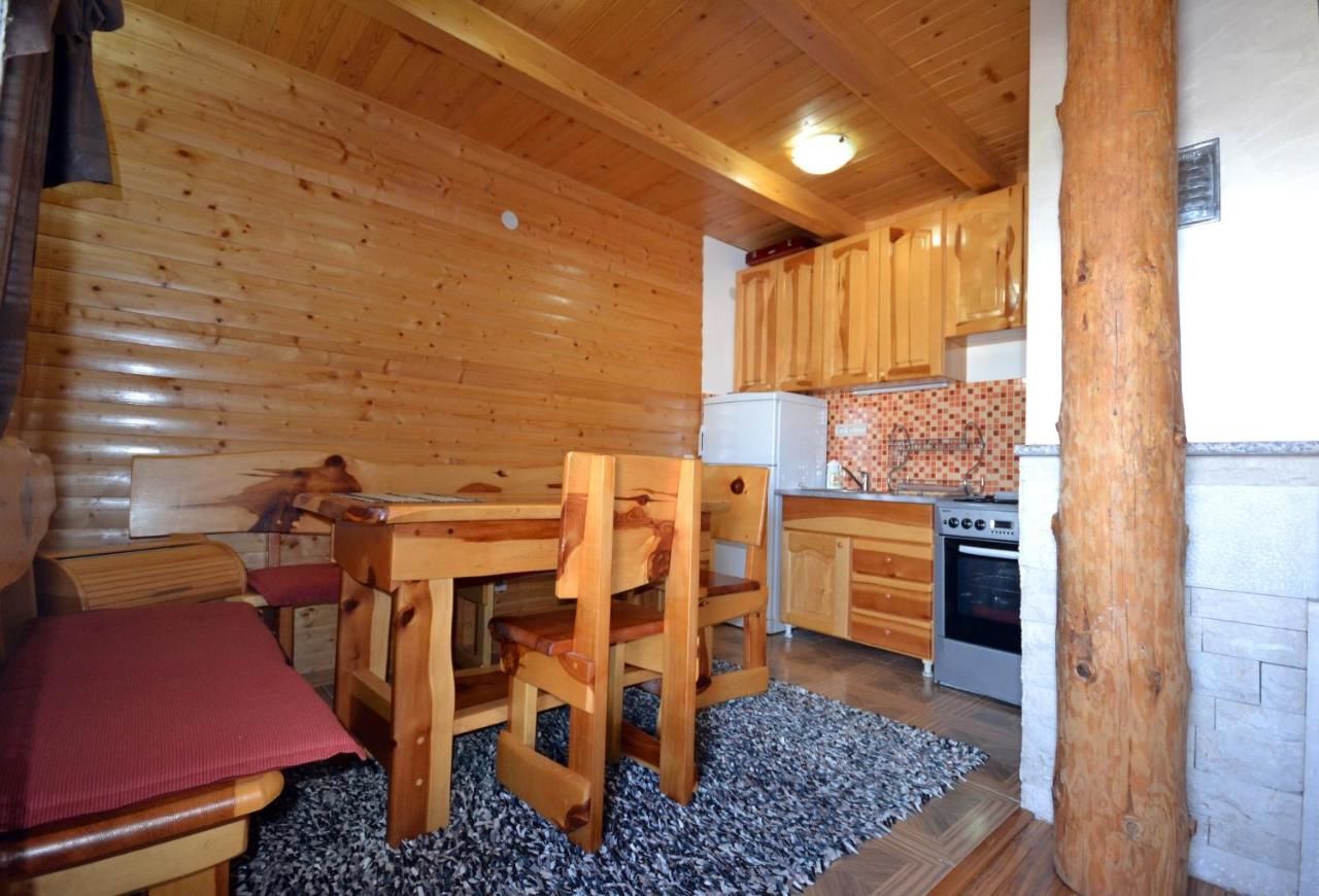 Дома для отпуска Holiday Homes Durmitorski Gaj Жабляк